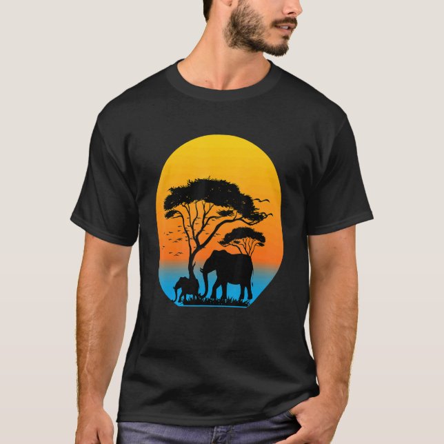 Retro Sunset Elephant Family Vild Animal Aesthetic T Shirt (Framsida)