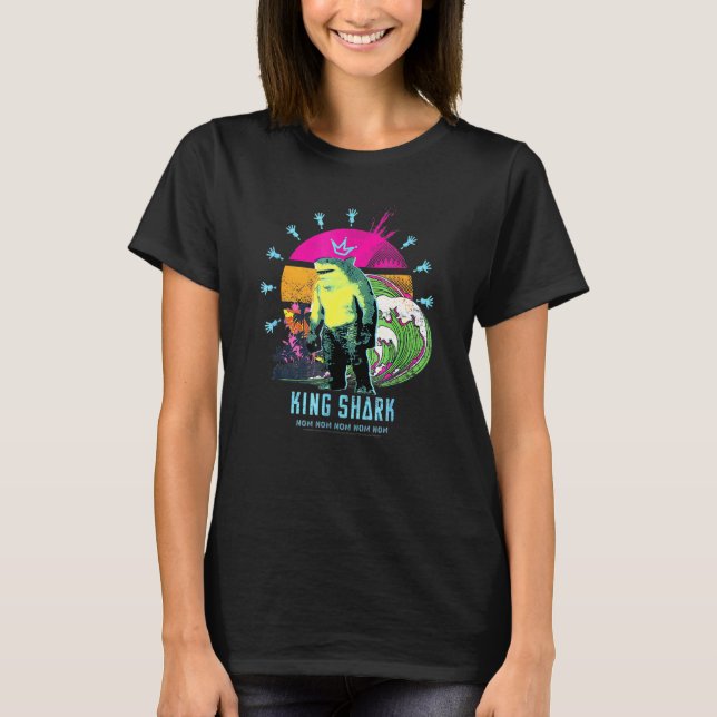 Retro Sunset Kung Shark Nom Nom T Shirt (Framsida)