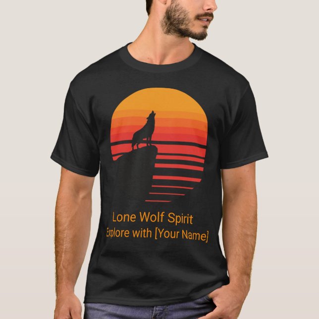 Retro Sunset Wolf Howling Personalized T Shirt (Framsida)