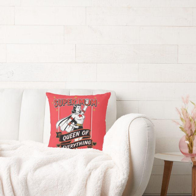 Retro Super Mom Queen of Everything Art Tee Kudde (Soffa)