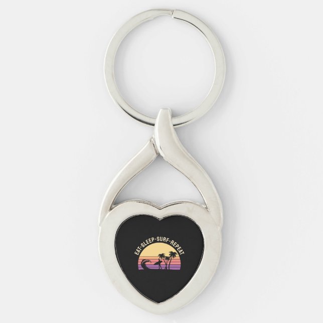 Retro Surfing Twisted Heart Silverfärgad Nyckelring (Framsidan)