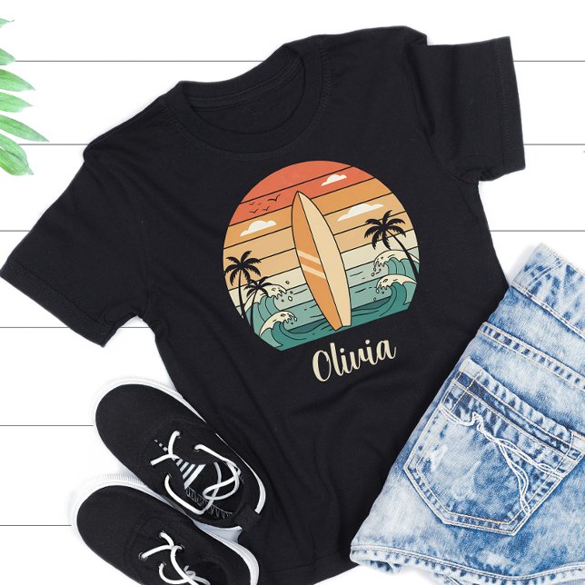 Retro Surfstämning - Surfbräda & Vågor T Shirt (Skapare uppladdad)