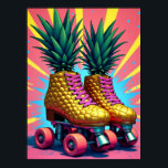 Retro Surreal ananas Roller Skates pop Art Poster<br><div class="desc">Denna djärva och krångliga teckning föreställer ett par rullskridskor som gyllene ananas och förvandlar stil till en surrealistisk popkultur påstående. Varje panasbagge med glimmer, komplett med metallskal och tropiskt struktur, sits atop shiny chrome hjul, redo att rulla in i en värld där lyxen möter lekfullt uppror. Omringning av skridskogar, halftonexplosion,...</div>