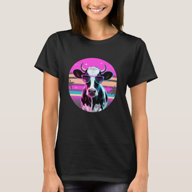 Retro Synthwave Ko Solglasögon Nötkreatur T Shirt (Framsida)