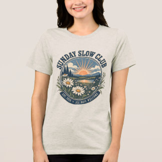 Retro T-shirt med gammaldags universitetsmärke frå