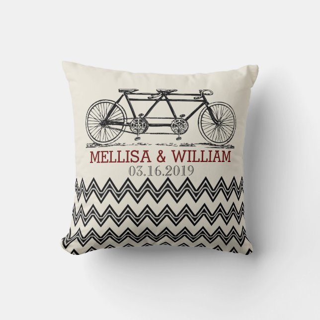 Retro Tandem Bicycle Zigzag Chevron Bröllop Gift Kudde (Framsida)