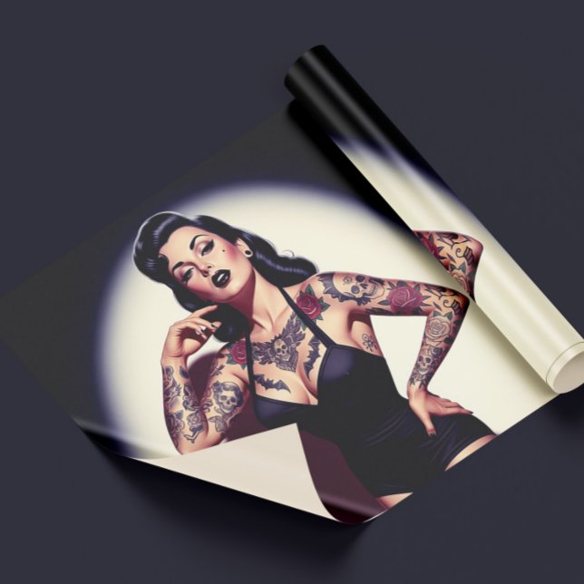 Retro Tatuerad Pin-up Presentpapper (Skapare uppladdad)