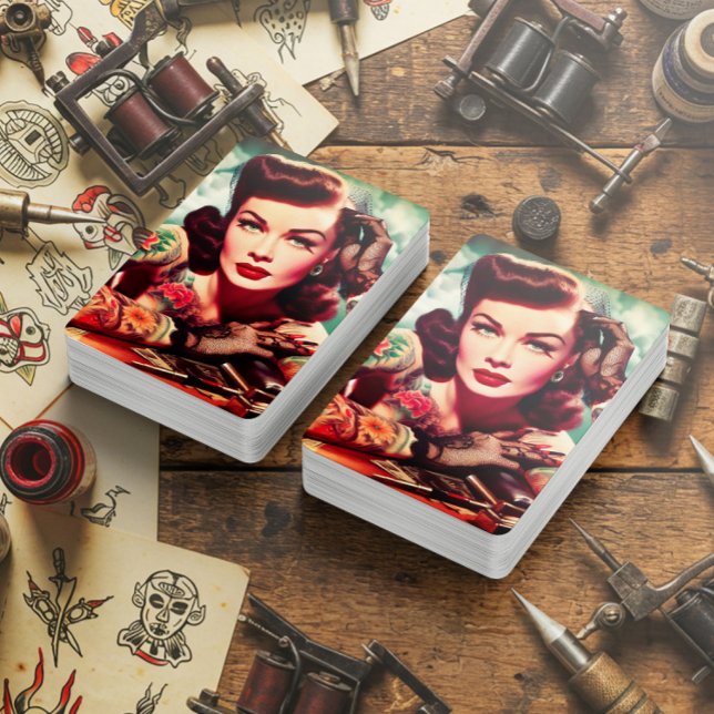 Retro Tatuerad Pinup Casinokort (Skapare uppladdad)