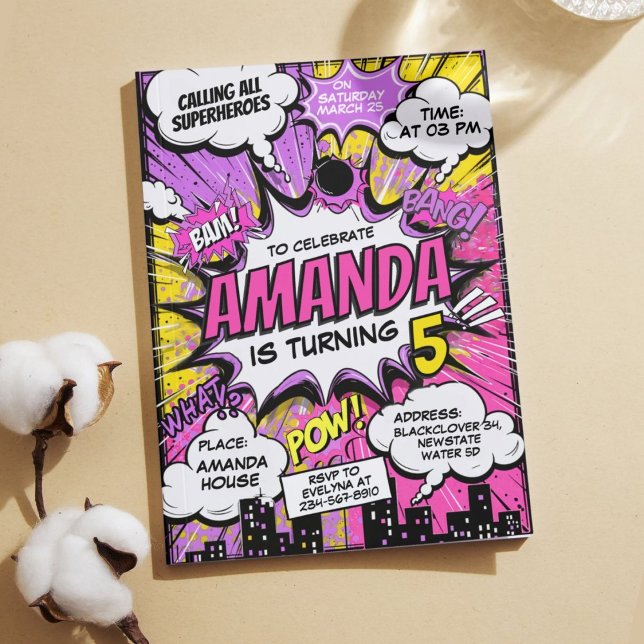 Retro Tecknad Superheroes Girl Födelsedagsfest Inbjudningar (Retro Comic Superheroes Girl Birthday Party Invitation)
