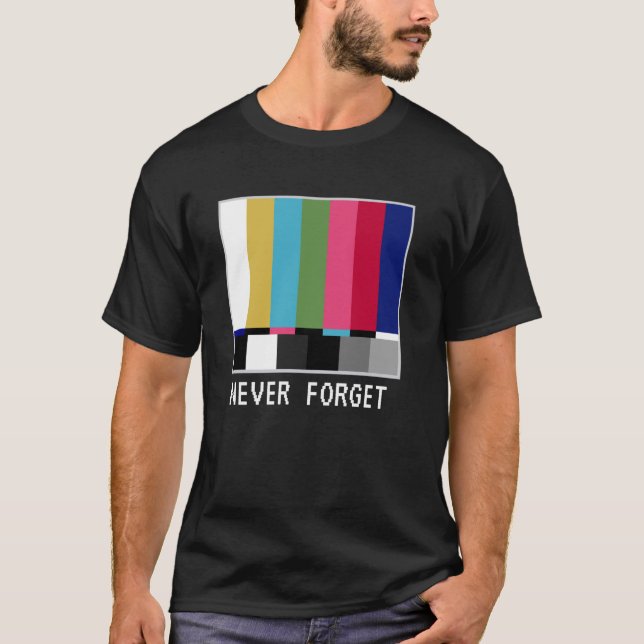 Retro Television No Programming Skärm Färg Aldrig T Shirt (Framsida)