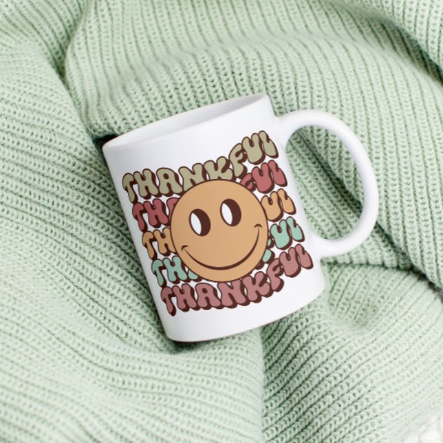 Retro Thankful Emoji Mugg, Fall Thanksgiving Famil Kaffemugg (Skapare uppladdad)