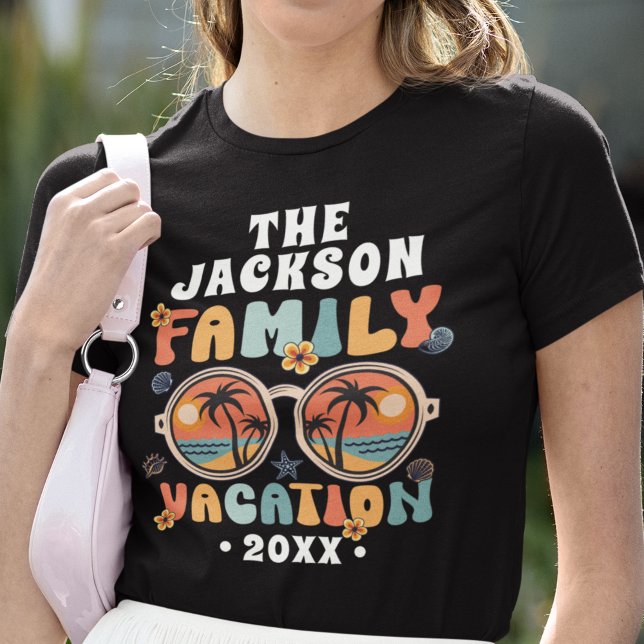 Retro träd sunglass groovy (familjeterester) t shirt (Skapare uppladdad)