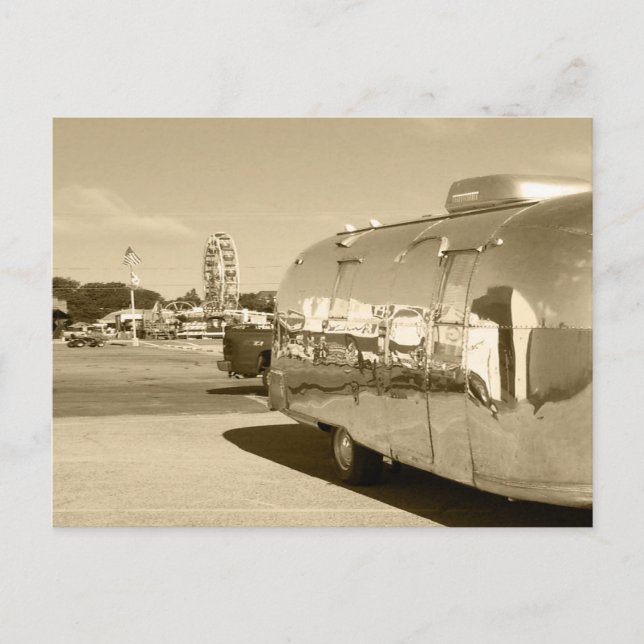 Retro Travel Trailer Camping Resa med vykort-Vinta Vykort (Framsida)