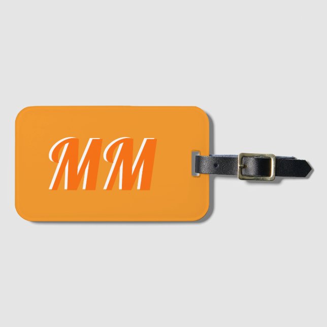 Retro Trendig Orange Modern Monogram Initial Bagagebricka (Framsida horisontal)