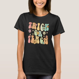 Retro Trick eller Teach Halloween Groovy Ghost Flo T Shirt