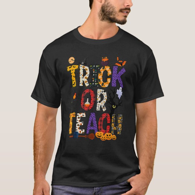 Retro Trick Or Teach Teacher Halloween Costume Men T Shirt (Framsida)