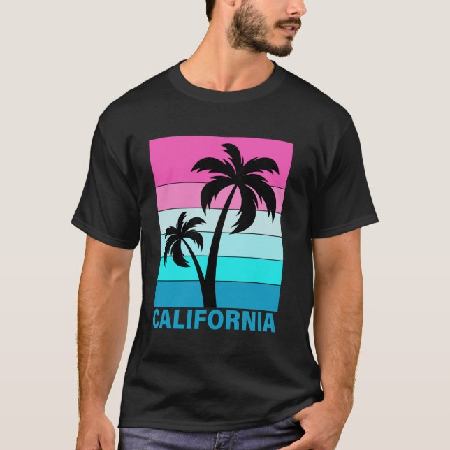 Retro Tropical Sunset Beach Summer Vacation CA Cal T Shirt (Framsida)