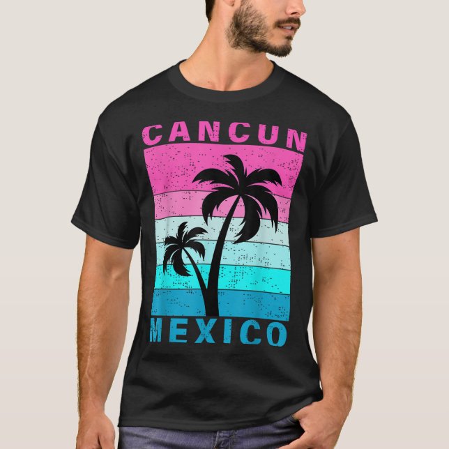Retro Tropical Sunset Cancun Beach Mexiko, sommar  T Shirt (Framsida)