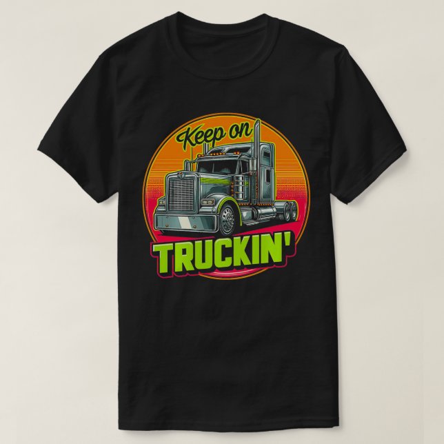 Retro Trucker Lastbil-drivrutin som kör Lastbilar  T Shirt (Design framsida)