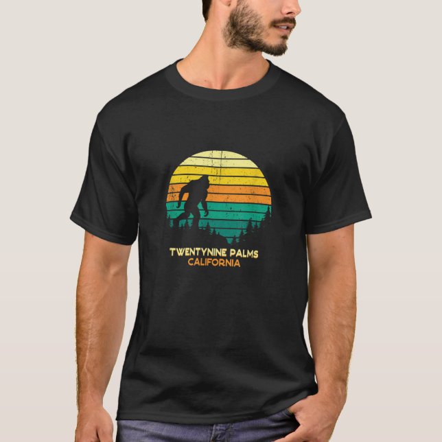 Retro Twentynine Handflatan California Bigfoot Sou T Shirt (Framsida)