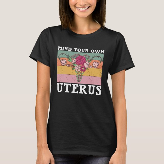 Retro Uterus Support Hysterectomy Recovery Product T Shirt (Framsida)