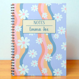 Retro Vågigt Daisy Flowers Personlig med Namn Anteckningsbok