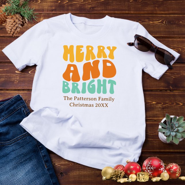 Retro Vågigt Merry och Bright Manar jul T Shirt (Skapare uppladdad)