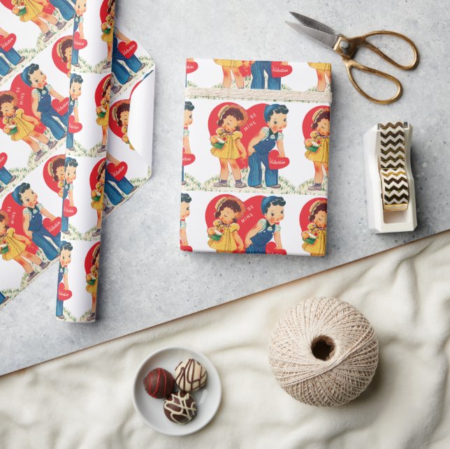 Retro Valentindagen, Vintage Girl and Boy Hearts Presentpapper (Hantverk)