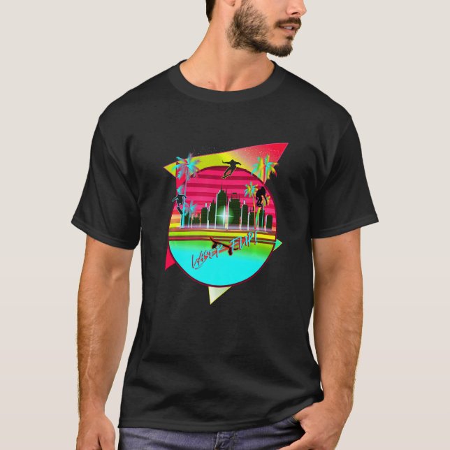 Retro Vaporwave Skateboard 90s Laser Flip Skating T Shirt (Framsida)