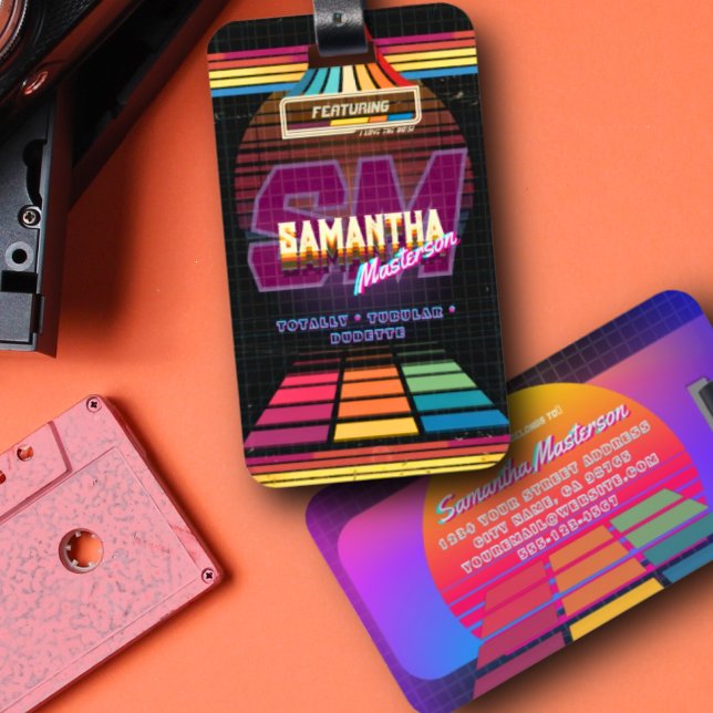 Retro VHS Initial Namn Bokstav Monogram Resväskemä Bagagebricka (Skapare uppladdad)