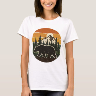 Retro Vintage Bear i Skogen bergen Äventyr T- T Shirt