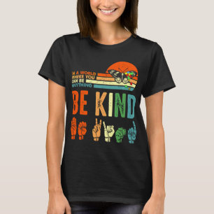 Retro-Vintagen ska vara ett vänligt Autism-teckens T Shirt