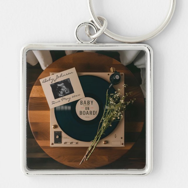 Retro vinylskivspelare graviditetsförklaring  fyrkantig silverfärgad nyckelring (Framsidan)
