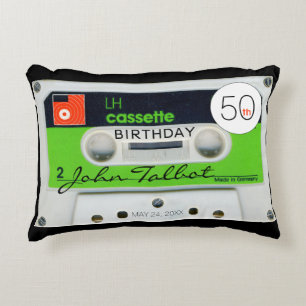 Retro W Audiotape Cassette 50th Birthday Namn AP Prydnadskudde