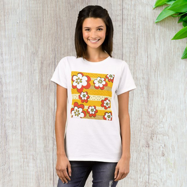 Retro White and Orange Flowers T Shirt (Skapare uppladdad)