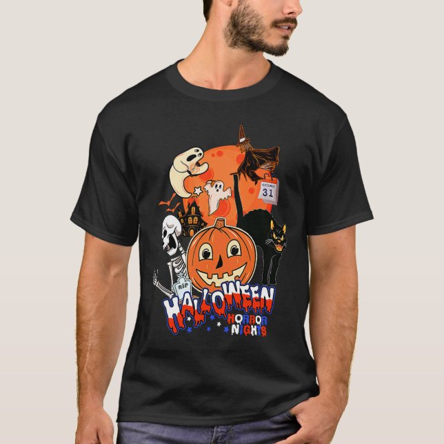 Retro Witch Ghost Pumpkin Black Cat Skeleton Hall T Shirt (Framsida)