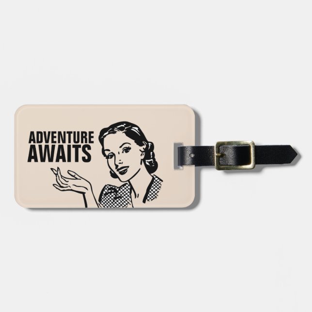 RETRO WOMAN LUGGAGE TAG BAGAGEBRICKA (Horisontell Framsida)