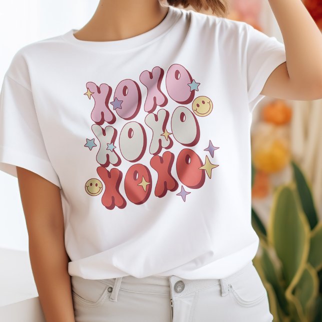Retro XOXO Glad Alla hjärtans dag T-Shirt (Skapare uppladdad)