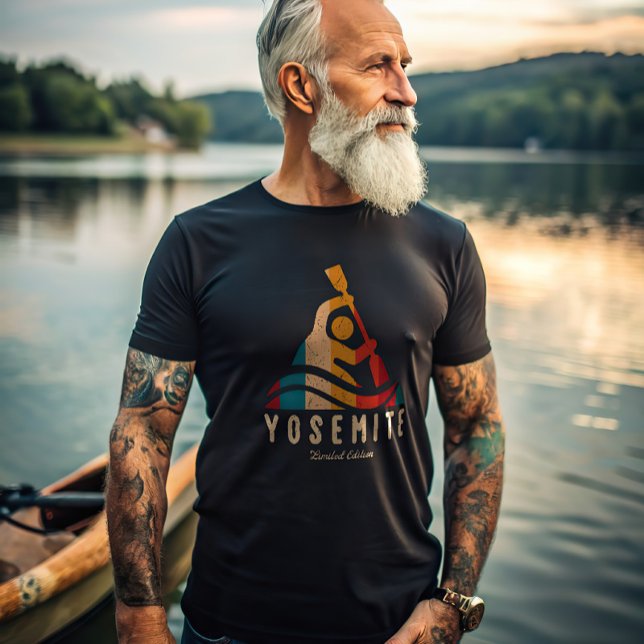 Retro Yosemite National Park Kayaking T Shirt (Skapare uppladdad)