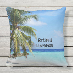 Retrött bibliotekarie utomhuskudde