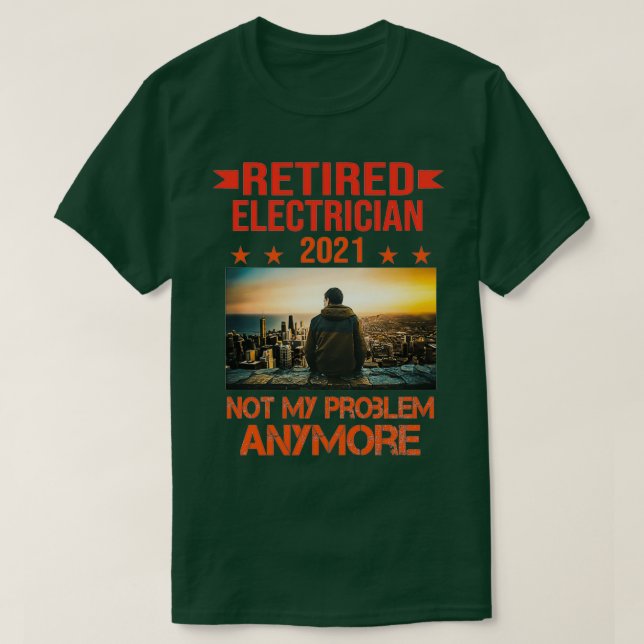 Retrött Electrician 2021 Pension Gift roligt T Shirt (Design framsida)