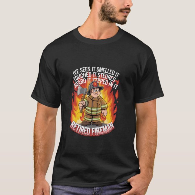 Retrött Fireman Firefighter Ax-branddesign T Shirt (Framsida)