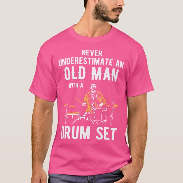 Retrött man Gammer Drummer Drums T Shirt (Framsida)