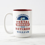 Retrött Postal Worker Mailman Pension Funny Två-Tonad Mugg<br><div class="desc">Anpassa den här söta och underbara partapresenten mailman pension-gag som säger "En legendary Postal Worker har tröttnat" genom att klicka på "Personalize knapp ovan". Gör en underbar gåva till ditt företag i brev som har levererat din post under årens lopp. Perfekt även för familjemedlemmar</div>