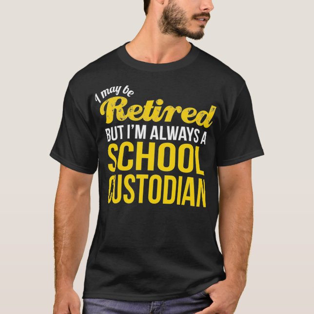 Retrött Skådeförläggare Tshirt Funny Pension T Shirt (Framsida)