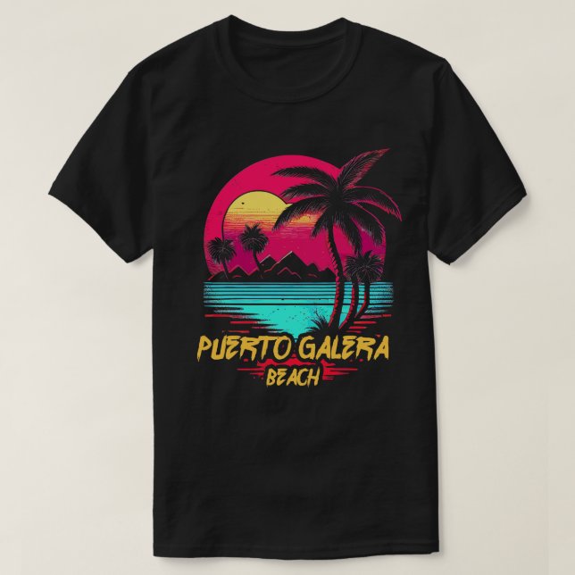 Retrowave Beach Puerto Galera Beach T Shirt (Design framsida)