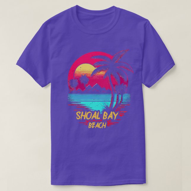 Retrowave Beach Shoal Bay Beach T Shirt (Design framsida)