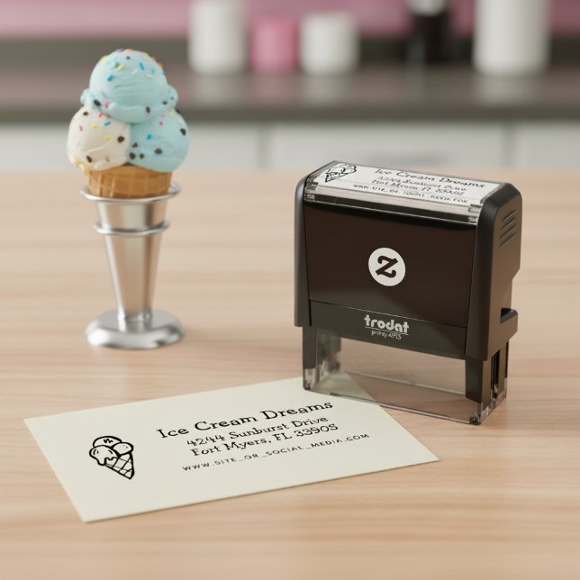 Returadress av iskräm i förinsatt Frimärke Självfärgande Stämpel (Ice cream shop business stamp.)