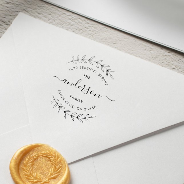 Returadress för modern skriptfamilj Namn & Anpassn Självfärgande Stämpel (Digital mockup of one of our best-sellers!)