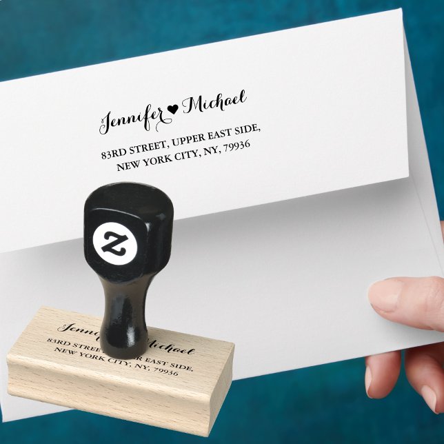 Returadressen elegant Script par Heart Bröllop Stämpel (Elegant Script Couple Heart Wedding Return Address Rubber Stamp)